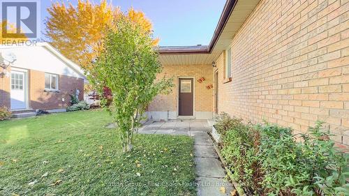 8 Dunsford Crescent, St. Marys, ON - Outdoor With Exterior