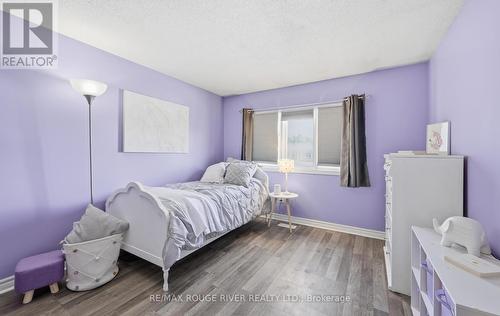 1201 Charlotte Circle, Pickering, ON - Indoor Photo Showing Bedroom