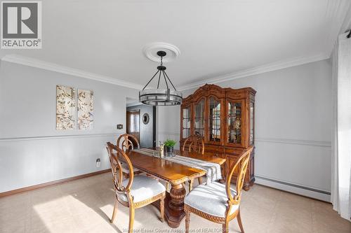 3071 Lauzon Road, Windsor, ON - Indoor Photo Showing Dining Room
