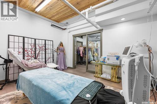 1275 Broad Street, Regina, SK 