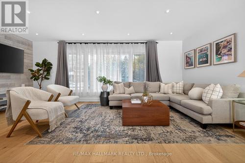23 Acton Avenue, Toronto, ON - Indoor Photo Showing Living Room