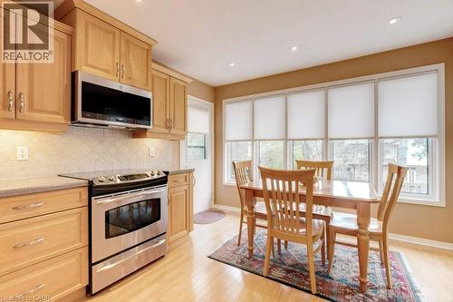 2251 Mansfield Drive, Burlington, ON - Indoor