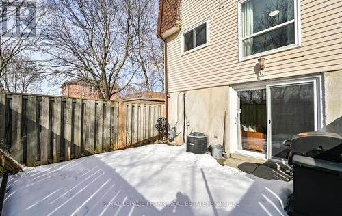 19 - 222 Pearson Street, Oshawa (O'Neill), ON - Outdoor