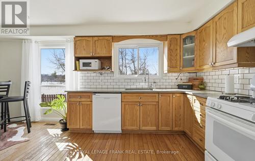 19 - 222 Pearson Street, Oshawa (O'Neill), ON - Indoor Photo Showing Kitchen