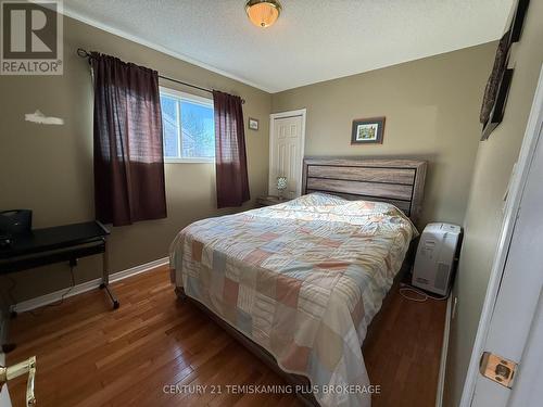 60 Woods Street, Kirkland Lake (Kl & Area), ON - Indoor Photo Showing Bedroom