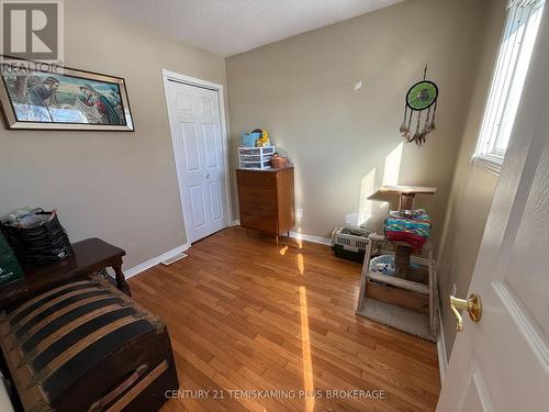 60 Woods Street, Kirkland Lake (Kl & Area), ON - Indoor