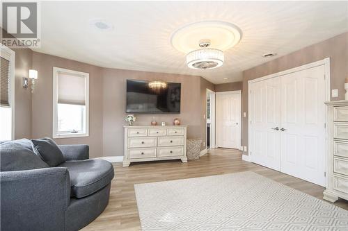 81 Forestdale Drive, Sudbury, ON - Indoor Photo Showing Living Room