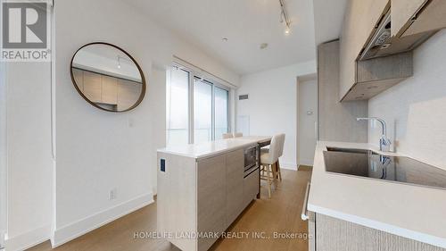2305 - 200 Bloor Street W, Toronto, ON - Indoor Photo Showing Kitchen
