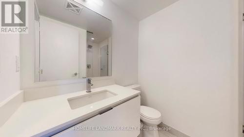 2305 - 200 Bloor Street W, Toronto, ON - Indoor Photo Showing Bathroom