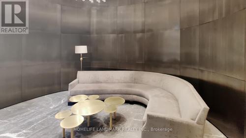 2305 - 200 Bloor Street W, Toronto, ON - Indoor