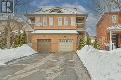 44 DEEPCORAL COURT  Brampton, ON L6V 4P7