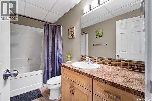 1506 Patrick Place, Saskatoon, SK - Indoor Photo Showing Bathroom