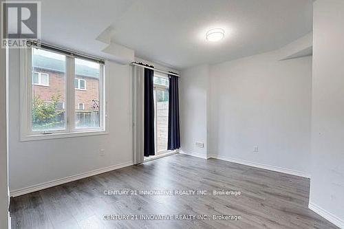 10 Hyderabad Lane, Markham, ON - Indoor Photo Showing Other Room
