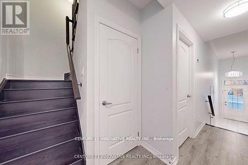 10 Hyderabad Lane, Markham, ON - Indoor Photo Showing Other Room