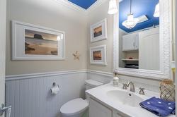 Powder room - 