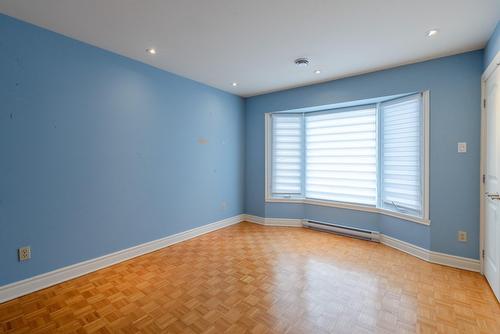 Primary bedroom - 895 Rue Ravel, Brossard, QC - Indoor Photo Showing Other Room