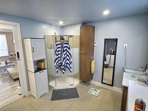 Bathroom - 1110 Rue Gatineau, Québec (La Haute-Saint-Charles), QC - Indoor Photo Showing Other Room