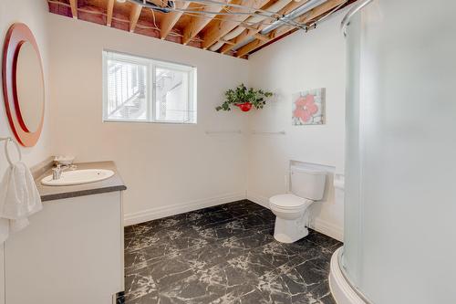 Bathroom - 251 Boul. Victorin, Donnacona, QC - Indoor Photo Showing Bathroom