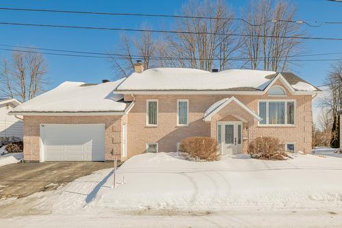 Frontage - 251 Boul. Victorin, Donnacona, QC - Outdoor