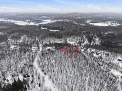 Rue Descôteaux  Cantley, QC J8V 3H6