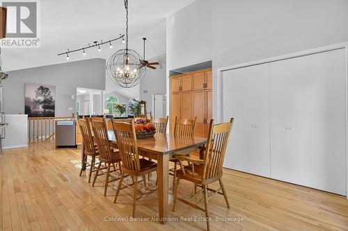17 Milson Crescent, Guelph (Kortright Hills), ON - Indoor Photo Showing Dining Room