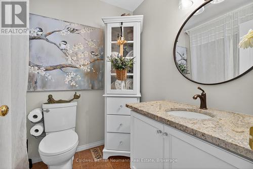 17 Milson Crescent, Guelph (Kortright Hills), ON - Indoor Photo Showing Bathroom