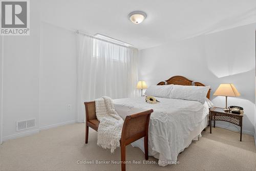 17 Milson Crescent, Guelph (Kortright Hills), ON - Indoor Photo Showing Bedroom