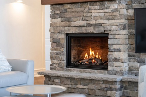 Salon - 63 Rue Augusta, Morin-Heights, QC - Indoor Photo Showing Living Room With Fireplace