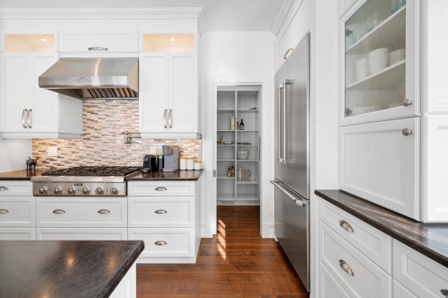 Cuisine - 63 Rue Augusta, Morin-Heights, QC - Indoor Photo Showing Kitchen