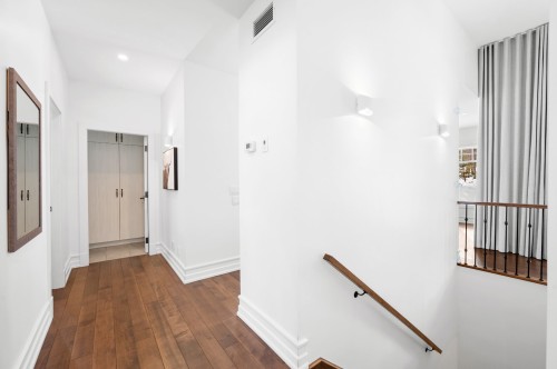 Corridor - 63 Rue Augusta, Morin-Heights, QC - Indoor Photo Showing Other Room