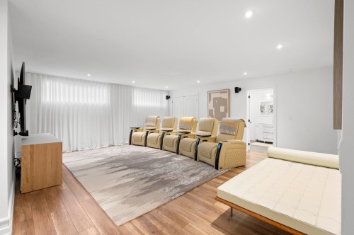 Salle familiale - 63 Rue Augusta, Morin-Heights, QC - Indoor