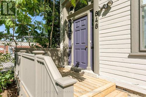 848 Dundas Street E, London East (East G), ON - Outdoor With Exterior
