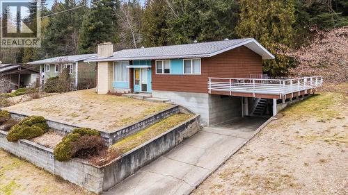 2242 11th Avenue  Castlegar, BC V1N 3A6