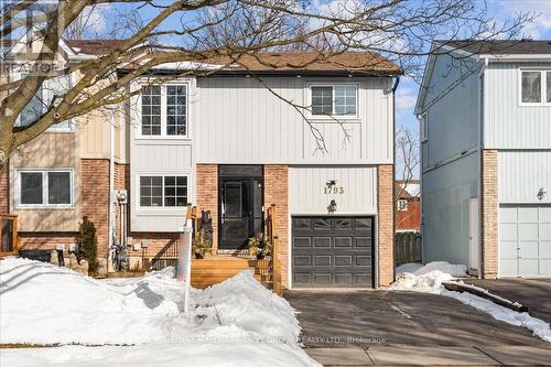 1793 WALNUT LANE  Pickering, ON L1V 2X5