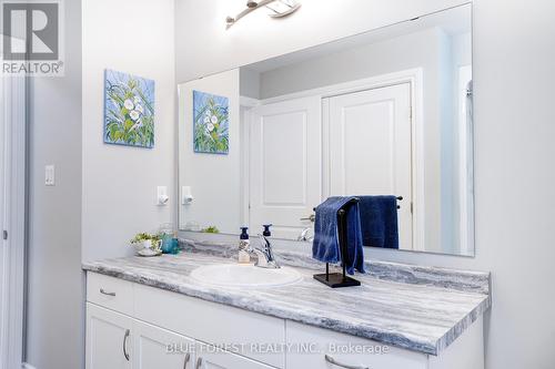 12 Auburn Drive, St. Thomas, ON - Indoor Photo Showing Bathroom