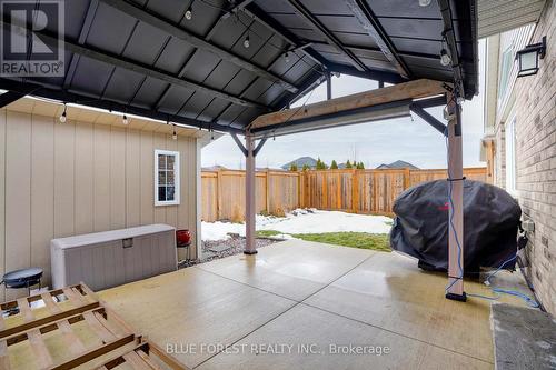 12 Auburn Drive, St. Thomas, ON - Outdoor With Exterior