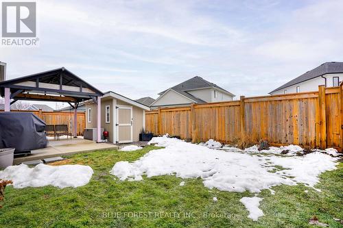 12 Auburn Drive, St. Thomas, ON - Outdoor