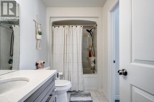 1091 Copeland Avenue, Windsor, ON - Indoor Photo Showing Bathroom