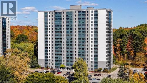 55 GREEN VALLEY Drive Unit# 811  Kitchener, ON N2P 1Z6