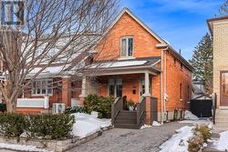 519 DURIE STREET  Toronto, ON M6S 3G8