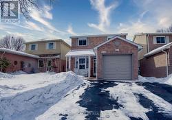 6448 COLEBROOK CRESCENT  Mississauga, ON L5N 3E4