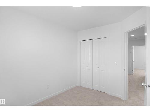 431 Aster Dr Nw, Edmonton, AB - Indoor