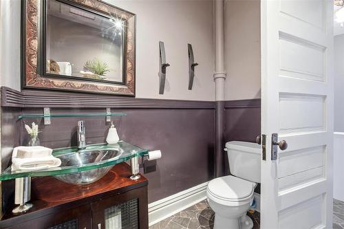 500 Newman Street, Winnipeg, MB - Indoor Photo Showing Bathroom