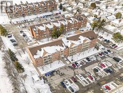 313 - 310 KINGSDALE AVENUE  Kingston (East Gardiners Rd), ON K7M 8S1