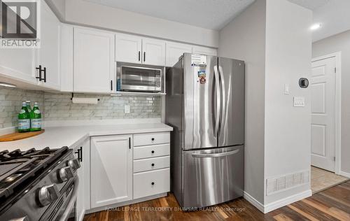 509 Northbrook Place, Kitchener, ON - Indoor Photo Showing Kitchen With Stainless Steel Kitchen