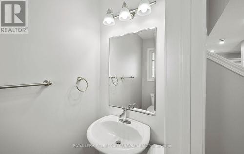 509 Northbrook Place, Kitchener, ON - Indoor Photo Showing Bathroom