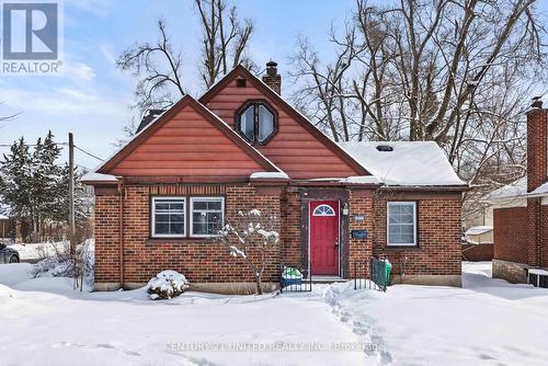 598 DONEGAL STREET  Peterborough (Town Ward 3), ON K9H 4M4