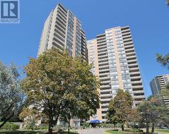 2413 - 10 MARTHA EATON WAY  Toronto, ON M6M 5B3