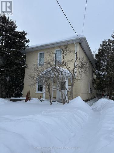 287 STEWART STREET  Peterborough (Town Ward 3), ON K9J 3N2