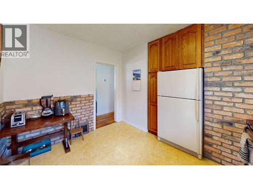 3130 Iris Crescent, Trail, BC - Indoor